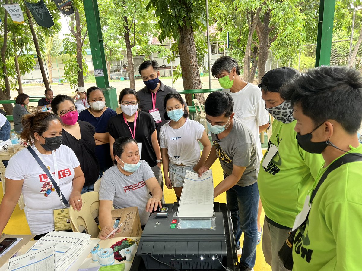 Finally are votes are being counted here at District 3 QC-Precinct 879 (Matandang Balara)
#Pollwatch2022 #Election2022PH