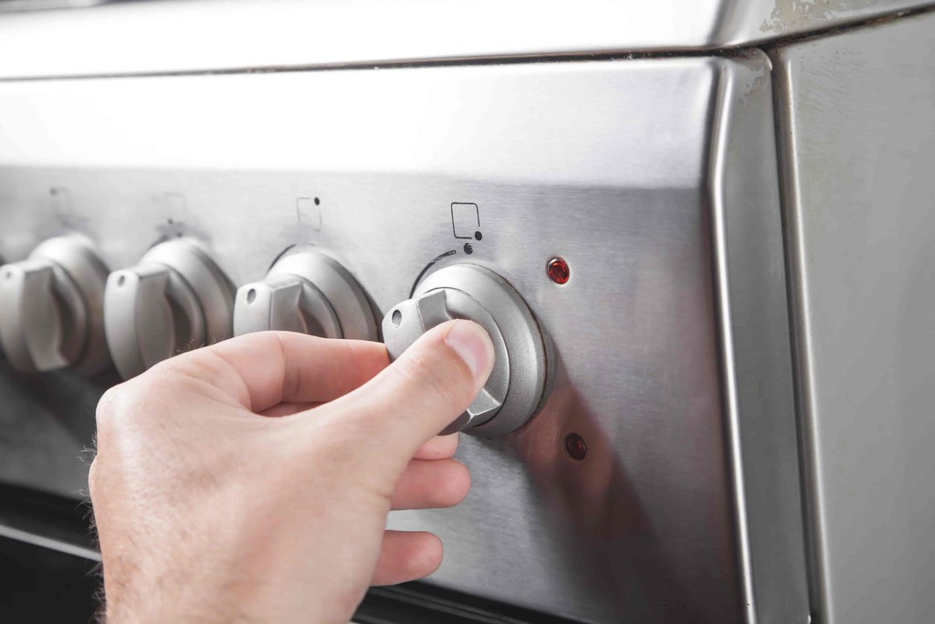 ventfree on Twitter "If you catch the beginning of a grease fire early