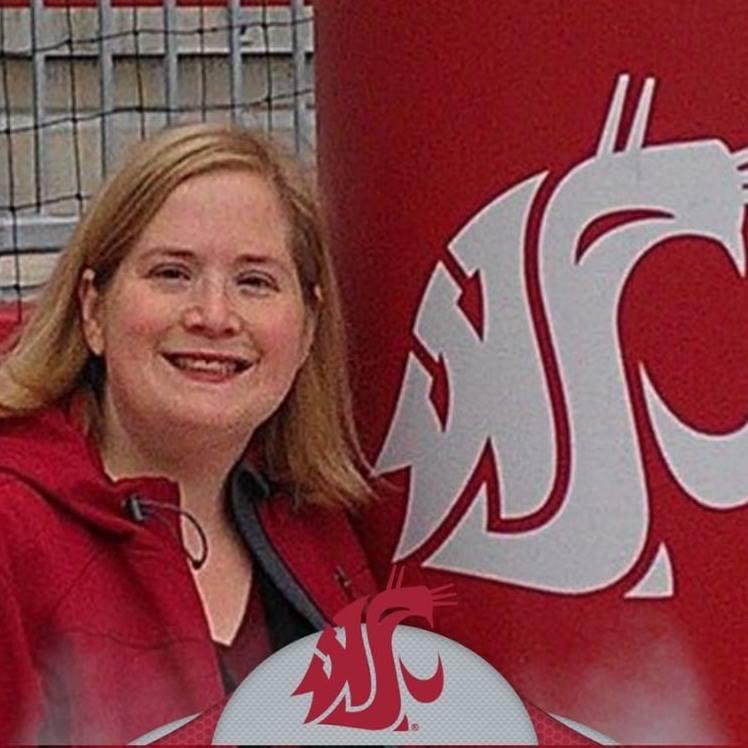 Our Husky Hero is…
⭐️Mrs. Martha Miller⭐️

Mrs. Miller is one of our 2nd grade teachers! She has been teaching for 17 years with VPS. 

In her free time she likes to spend time with her family, travel, walk her dog, and do puzzles.🐾