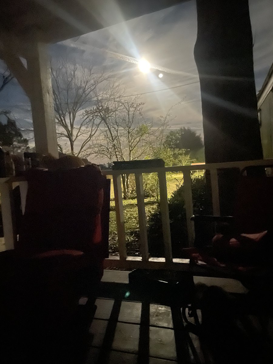 nuforcbot's tweet photo. Summary: I can only see it on camera not in person.
Location: Colquitt, GA, USA
Date of Event: 1/18/22 07:54
#ufotwitter #uaptwitter #Colquitt https://t.co/jHTzqcSDBH