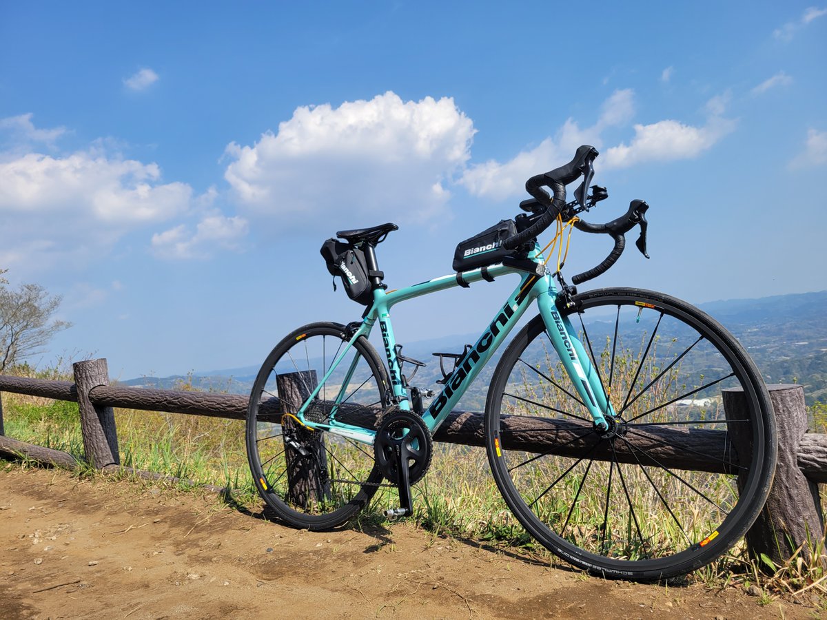 Kisarazu1885's tweet photo. 【自転車の大掃除】
コンニチハ、
＃ビアンキファクトリーアウトレット木更津店 です。
ブログを更新しました。
⇓リンクからご覧ください。
https://t.co/BA4IJAjQIb
#Bianchi 
#センプレプロ #SemprePro 
#ゾルダープロ #ZolderPro https://t.co/gHJNfEmXlI