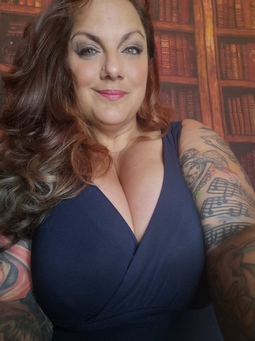 You dont have to have sky to call me. Also on freeview at https://t.co/CimSQuK29C option no 2 @S66Cams<a href="/tag/mvsales"class="tags"><span>#mvsales</span></a>