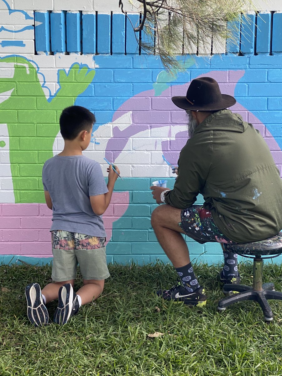 josayers's tweet photo. Students at RSPS started painting a mural today with Mulga. #LoveWhereYouLearn https://t.co/4ce26C0UDg