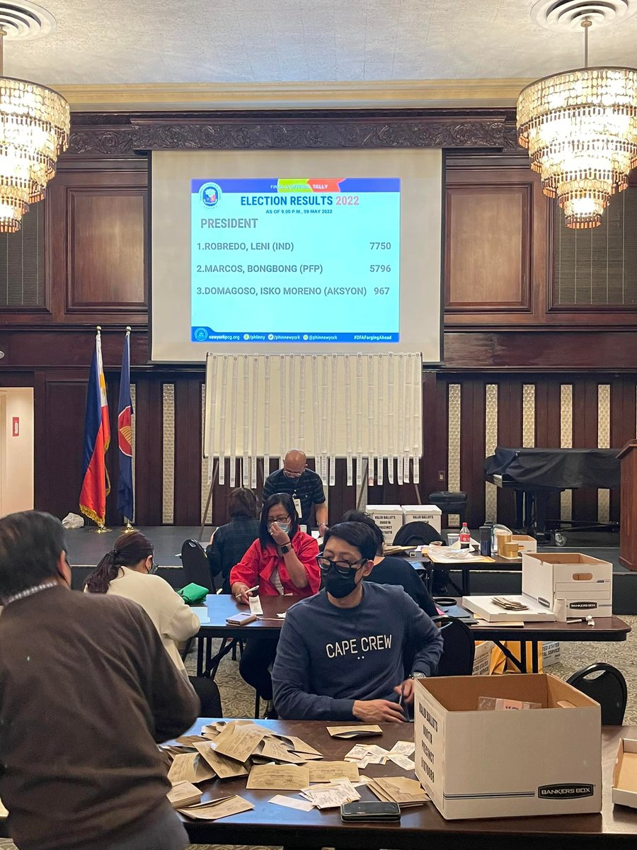 PhilippineStar's tweet photo. Meanwhile, Sen. Risa Hontiveros tops the senatorial race. (Photos/Philippine Consulate General in New York) https://t.co/IlUZXtUJab