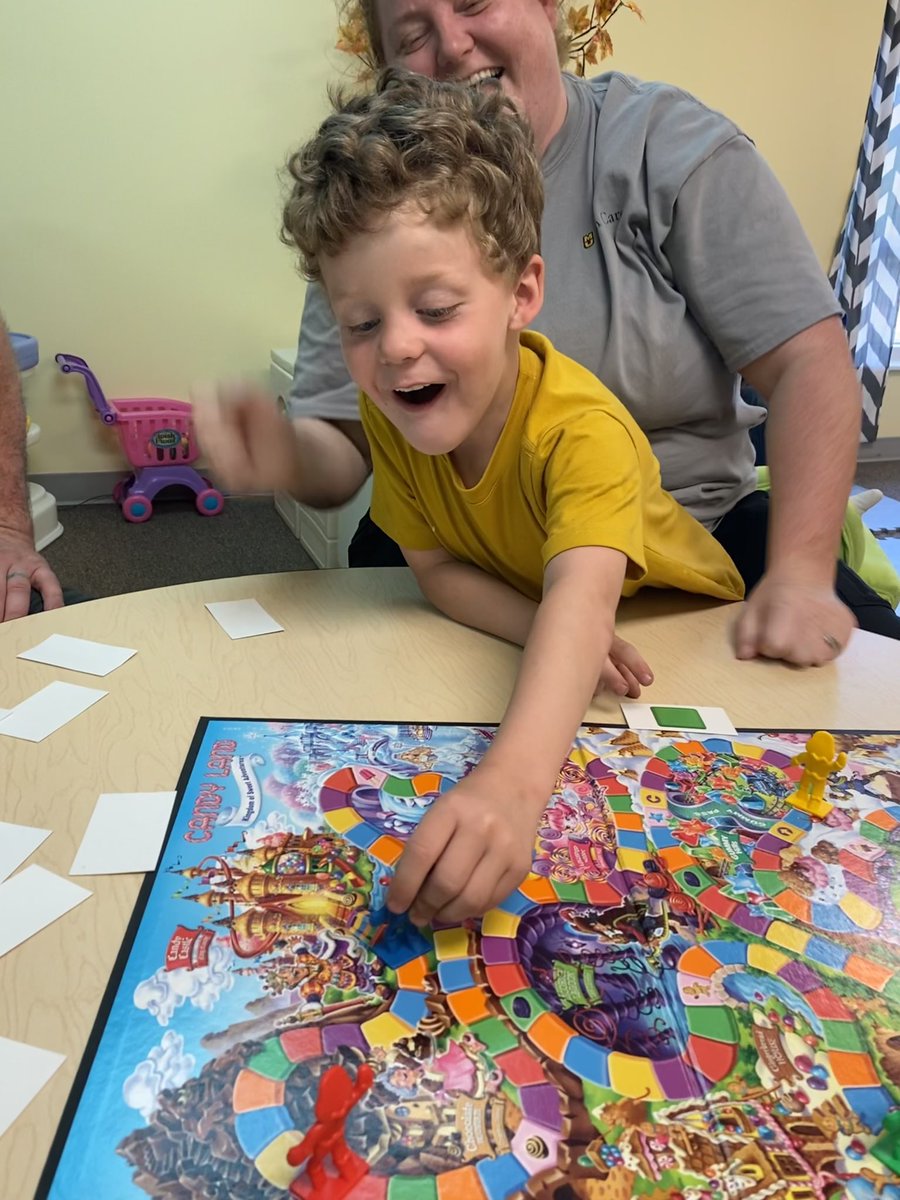 CardsComo's tweet photo. The most important time is family time! ❤️
#fecchornets #parentsasteachers #guidedplay https://t.co/4wGQTCiab4