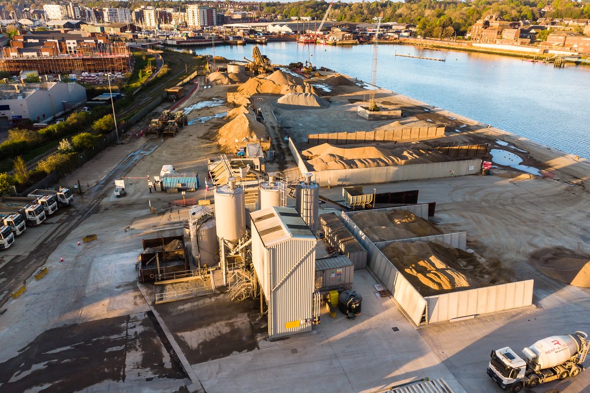 ABP News Release: Concrete plans for Brett at ABP’s Port of Ipswich

ABP has concluded a new, long-term agreement with the UK’s largest independent producer of sand and gravel, Brett Aggregates. 
➡️lnkd.in/ev4mRtDQ
#Ipswich #growthplans #KeepingBritainTrading