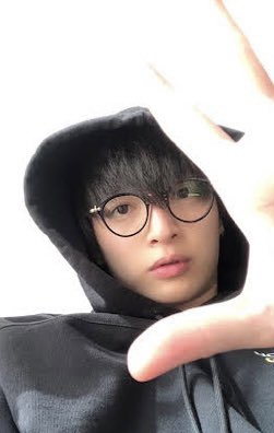 Naho うぅー このパーカー玉ちゃんやばいかわいいすき 玉森裕太 キスマイ T Co Yqthaqrzqq Twitter