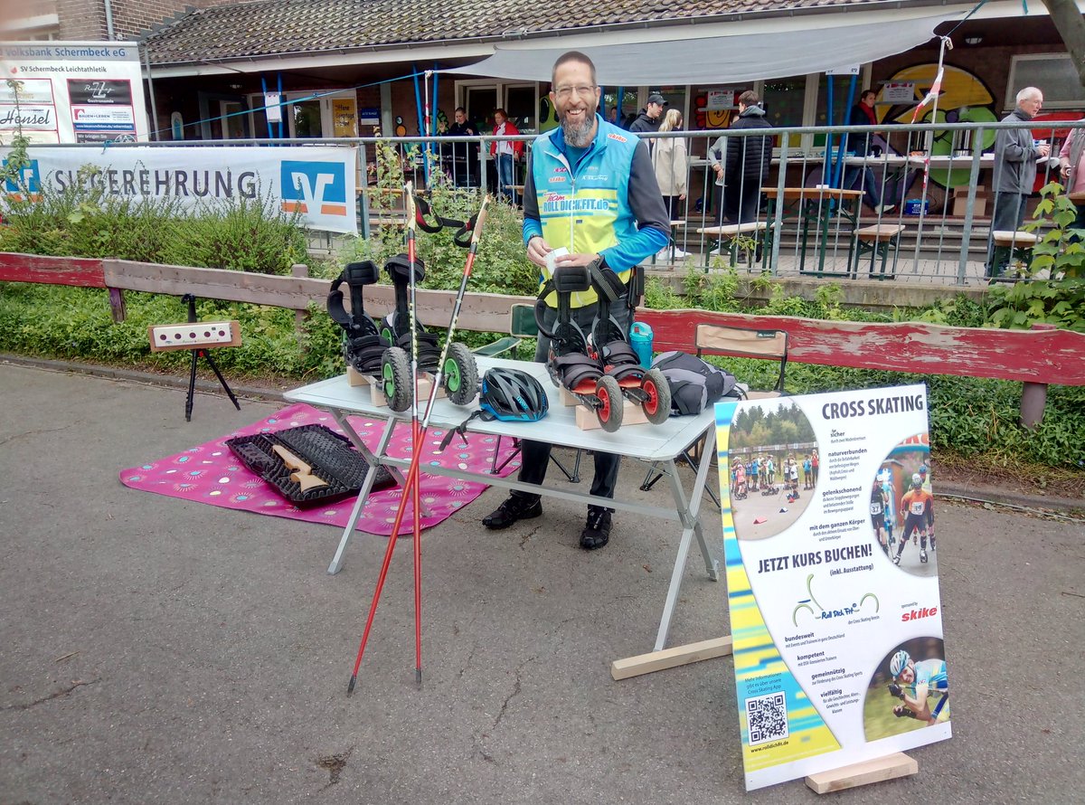 #Volkslauf in #Schermbeck. Wir haben die Gelegenheit genutzt für unseren #CrossSkating #Sport zu werben 😁 komm mit .. #Rolldichfit  #Breitensport #xcski #Langlauf