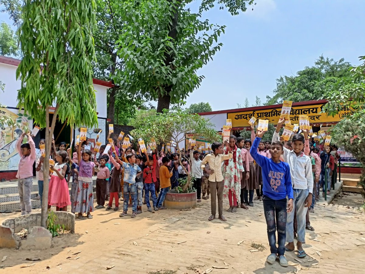 dpobasti's tweet photo. #EndViolenceAgainstWomenAndChildren, #forEveryChild, #ForEveryWomen,जनपद बस्ती के सभी तहसील में मिशन शक्ति कार्यक्रम के अंतर्गत 'स्वावलंबन कैम्प' का आयोजन किया गया। https://t.co/nFRxURQ1T2