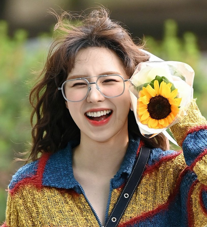 wandj221's tweet photo. 220510 #WENDY 💙🌻💙 https://t.co/YSewTE4LQr