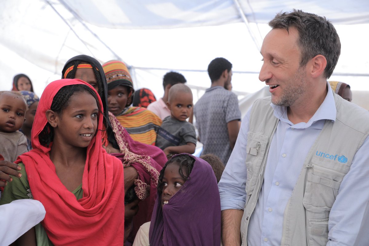 UNICEFEthiopia's tweet photo. Today our Deputy Representative @ServadeiMichele just met  #conflict displaced 13-year-old Mariyem in #Afar. She walked for one week to get to this IDP site where she is receiving life-saving services supported by @UNICEF. https://t.co/ErDmzTdkCt