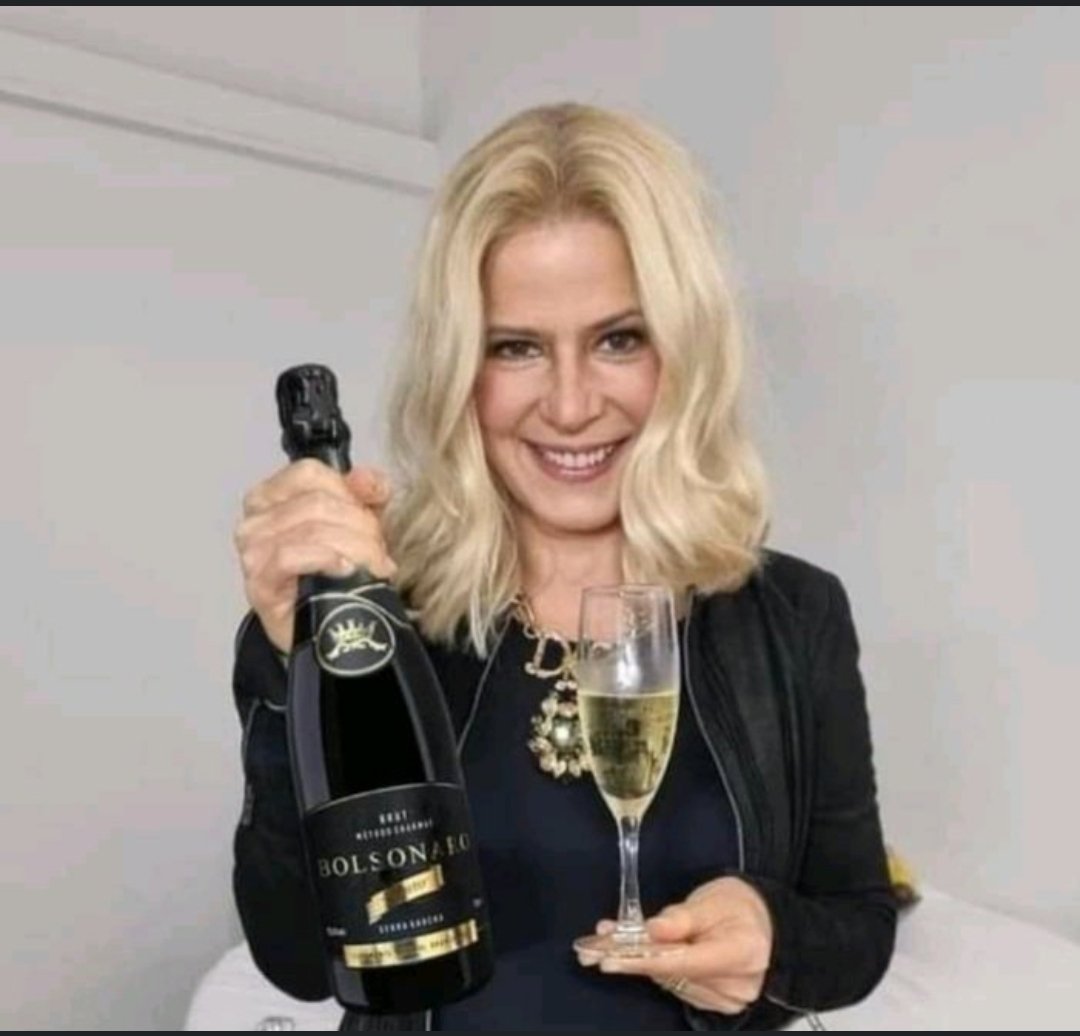 Trilheirovoltou's tweet photo. Já era fã,  agora virou musa ! https://t.co/Nir1cXqxlO