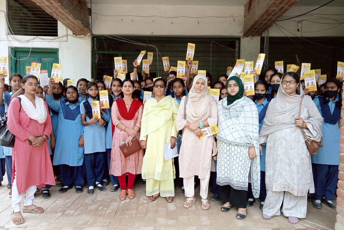 dpobasti's tweet photo. #MissionShakti,#EndViolenceAgainstWomenAndChildren, #forEveryChild, #ForEveryWomen,जनपद बस्ती के सभी तहसील में मिशन शक्ति कार्यक्रम के अंतर्गत 'स्वावलंबन कैम्प' का आयोजन किया गया। https://t.co/91Eq881FWb