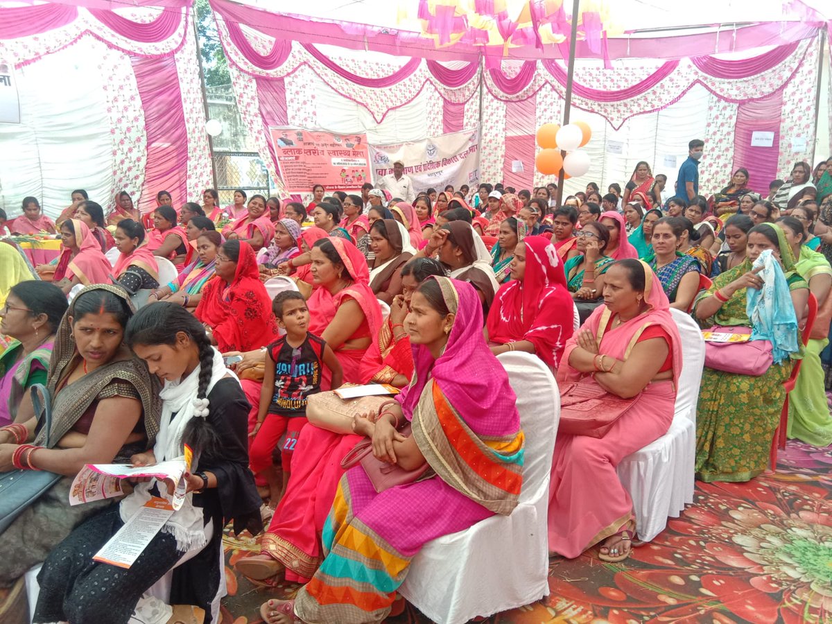 dpobasti's tweet photo. #MissionShakti,#EndViolenceAgainstWomenAndChildren, #forEveryChild, #ForEveryWomen,जनपद बस्ती के सभी तहसील में मिशन शक्ति कार्यक्रम के अंतर्गत 'स्वावलंबन कैम्प' का आयोजन किया गया। https://t.co/91Eq881FWb