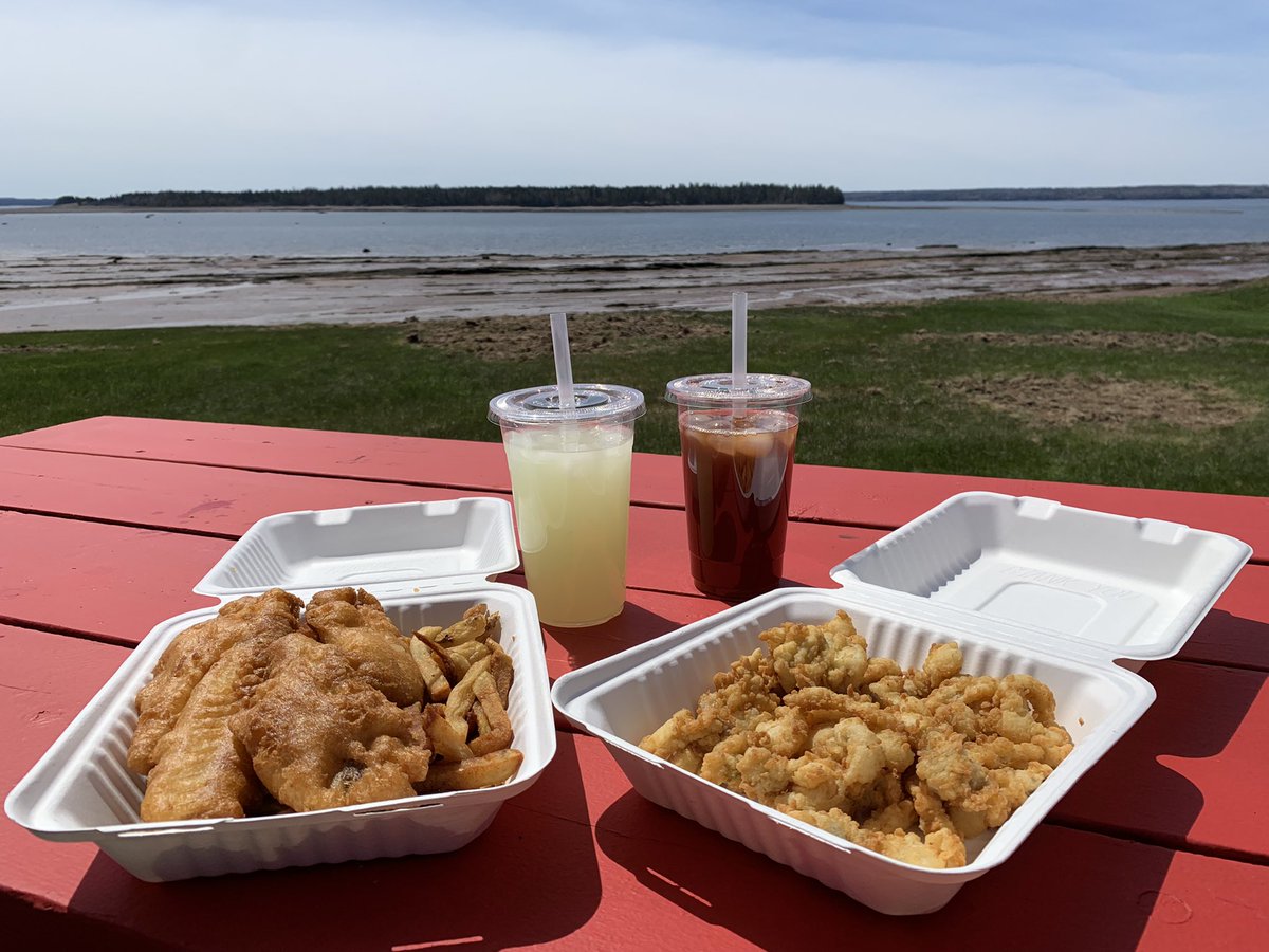 sidequestnb's tweet image. A stunner of a Sunday, as we explored a “new-to-us” river in Charlotte County, after a great lunch of fish and clams from a @TownofStAndrews roadside. #ExploreNB
