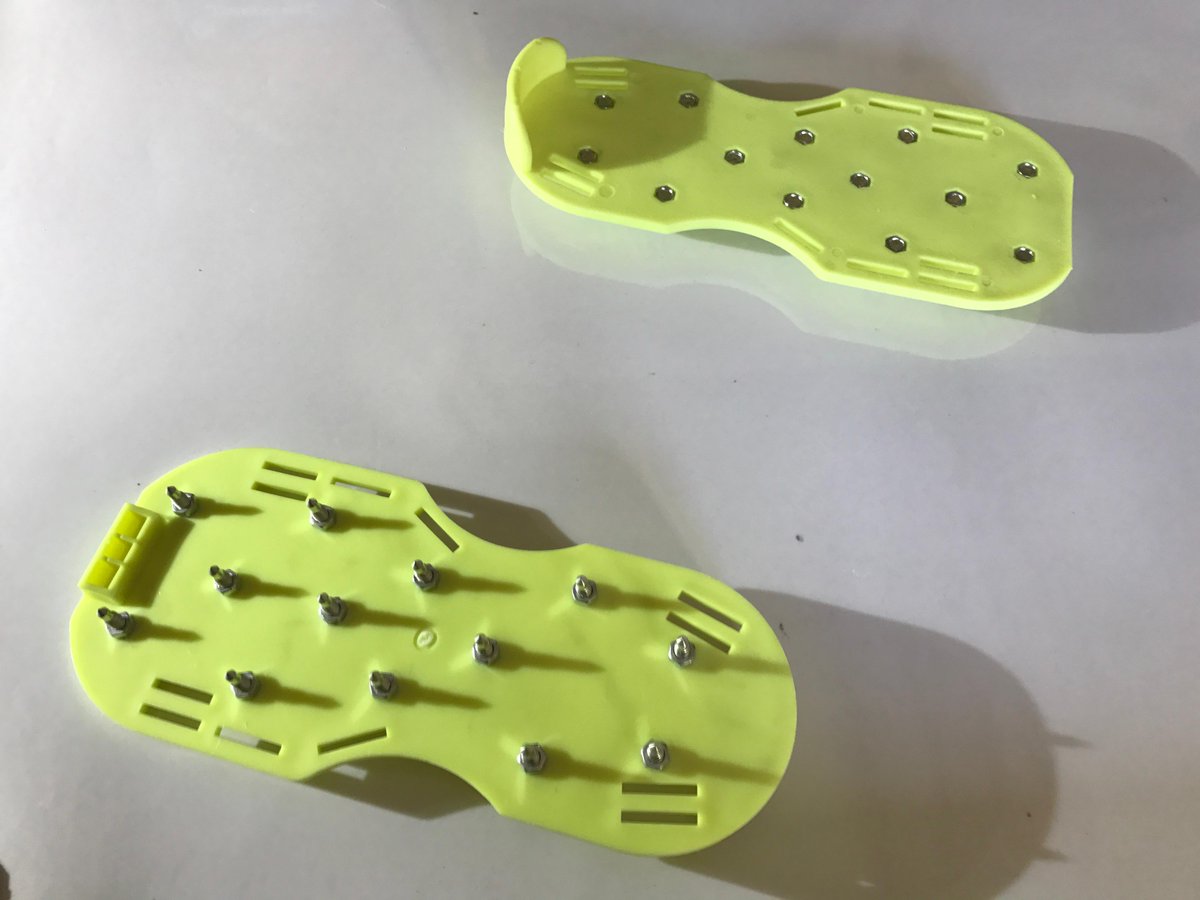 MultiHirePower's tweet image. !!BACK IN STOCK!!

To all our longsuffering customers who’ve been having to levitate for the last couple of months, not a minute before time, but we’ve got a new shipment of spiked rollers at the crazy price of £8.69 a pair

 multi-hire.co.uk/spiked-shoes.h… just in.