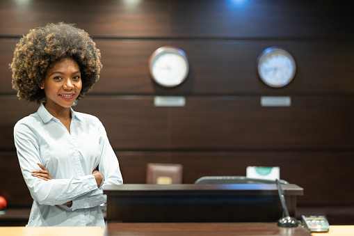 emploidakar's tweet photo. GPF recrute un Réceptionniste Bilingue – secteur de l’hôtellerie.
Vous pouvez postuler ici : https://t.co/UlZ2b5R21Q
#emploi #recrutement #jobs #careers #receptionniste #bilingue #Dakar #Senegal https://t.co/H2kPYlbIAM