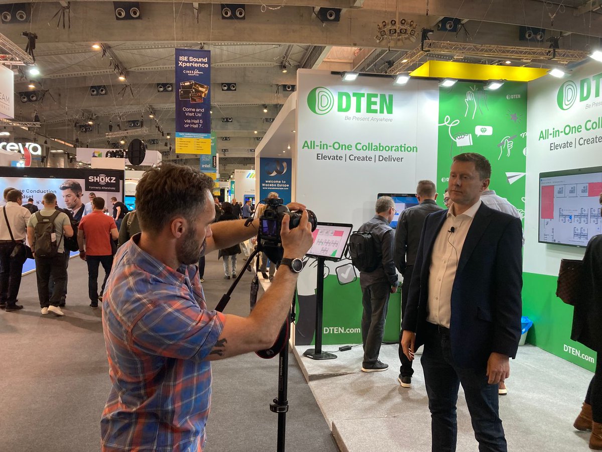 re_sauce_'s tweet photo. Doug Remington busy being interviewed by @AVNewsUpdates Yet another example of how Resauce can help you get your message out! You know where we are Hello@re-sauce.net #avtweeps #avcareers #resauce #pr #ise2022 #ISE https://t.co/UKXW0pSfRq