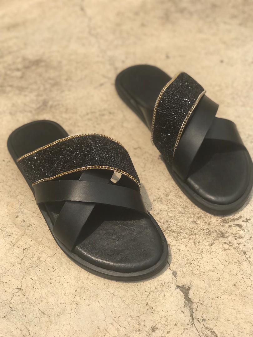 sshhh_bespoke's tweet photo. @fvckowen Apt😀

Patronise me for your quality handmade shoes

1st frame - N13000
2nd frame - N8000
3rd frame - N10000
4th frame - N20000

Location: Lagos,Nigeria
DM to place your order https://t.co/Ut3Gx29kzH