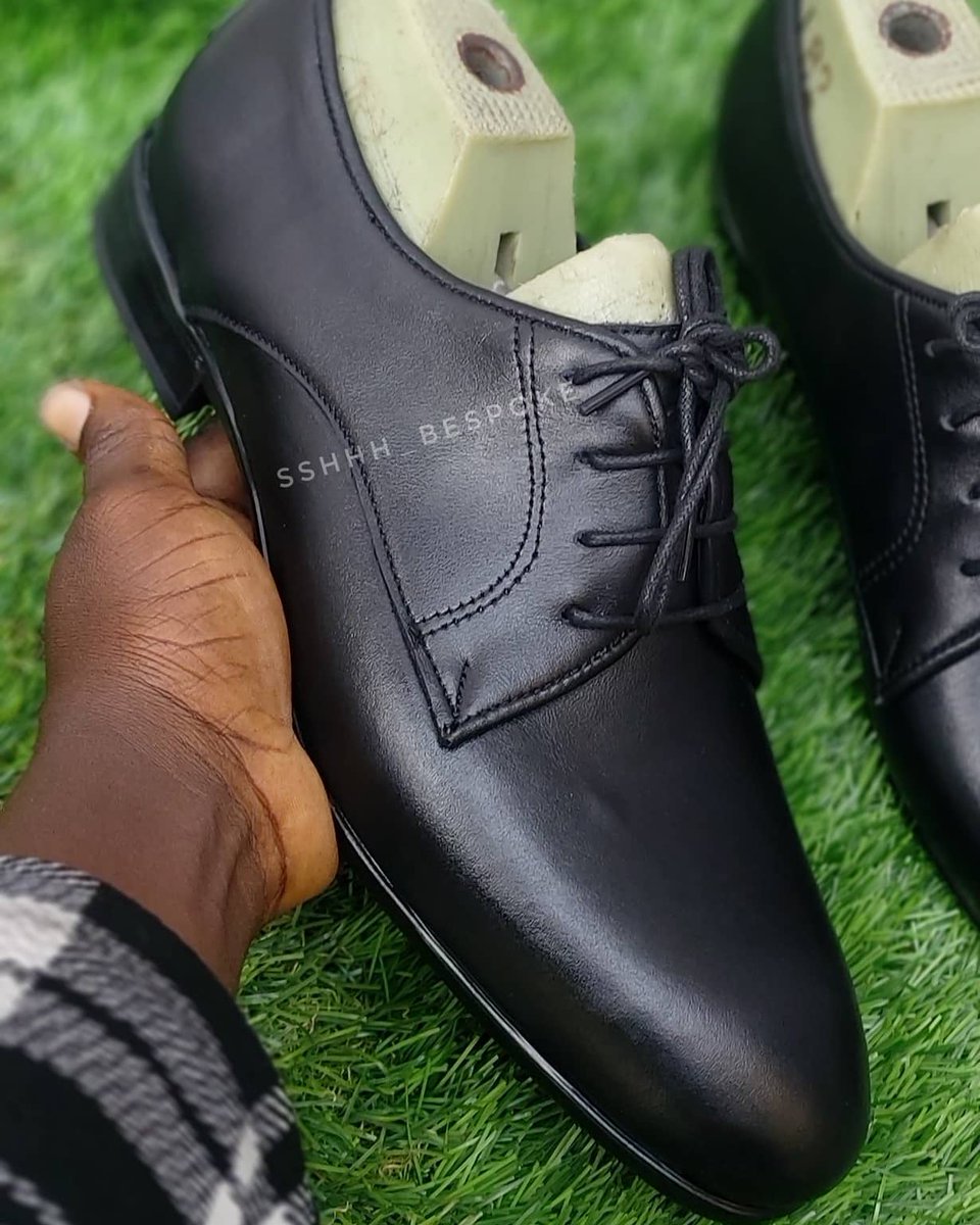 sshhh_bespoke's tweet photo. @Walentino0 Patronise me for your quality handmade shoes

1st frame - N17000
2nd frame - N12000
3rd frame - N17000
4th frame - N11000

Location: Lagos,Nigeria
DM to place your order https://t.co/ylP3Nkc71y