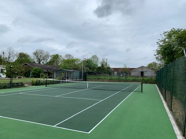 andyteef's tweet image. Private court near Huntingdon fully refurbished and resurfaced.
⁦@SAPCA⁩ ⁦@EdwardsSports⁩  #tennis