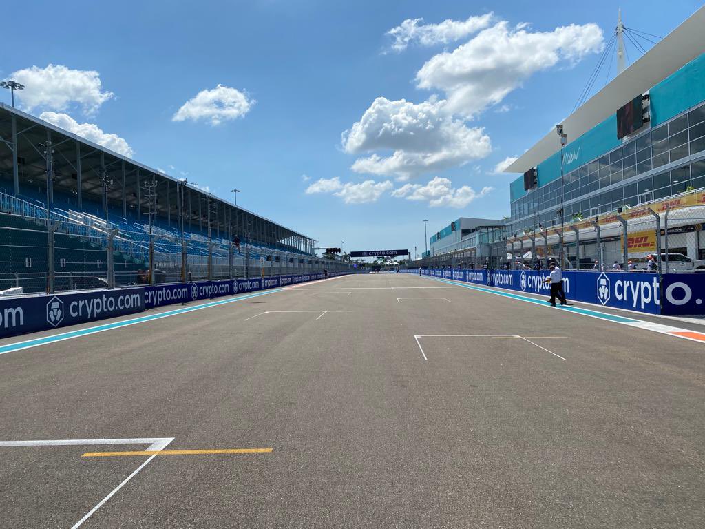 TomGracey's tweet photo. Back from an amazing week in Miami with @WSeriesRacing.

✅ first events with @SkySports + @espn 
✅ exciting racing
✅ lot of love from the fans 

Onto Barca next 🇪🇸 https://t.co/dICOzAR7CZ