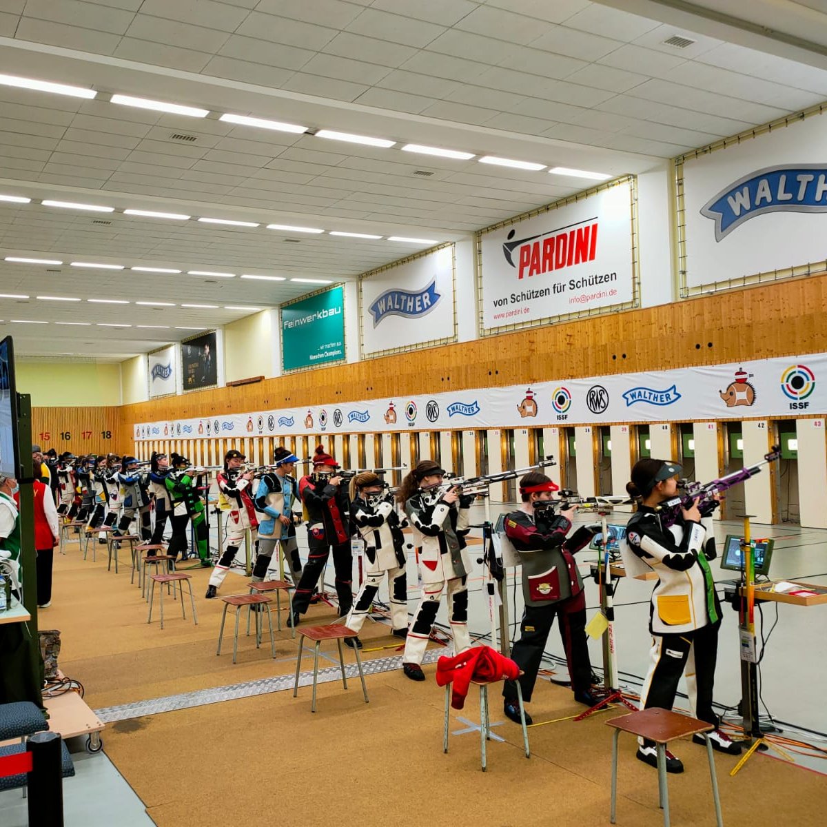 ♂️ Masculino
🇪🇸 Jesús Oviedo (@chus_0210)
🇪🇸 Jorge Estévez
🇪🇸 Adrián Díaz
🇪🇸 Alejandro Cilveti (<a href="/Cilveti1/">Alejandro Cilveti</a>)
🇪🇸 Àlex Ferriols 

♀️ Femenino
🇪🇸 <a href="/InesMartinon/">Inés Martinón Borrás</a>
🇪🇸 Zahra González (<a href="/zhgonzalez0/">Zahra González</a>)

#Tiro #Shooting #WorldCupShul22