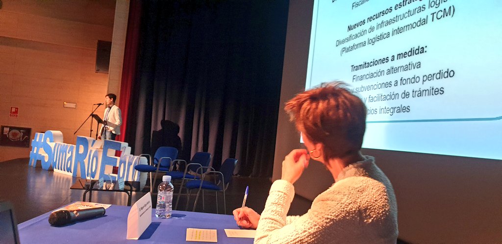 EldaHu's tweet photo. Nuevos proyectos sistenibles para Miranda nos cuenta #RobertoMartinezdeSalinas de @mirandaempresas
Interesantísima su web con ofertas de empleo
"Miranda tiene Futuro" #AE_PUB_2021_227 #FSE_AulaEmpresaCyL #FPEducaCyl #FOL
#SumaRíoEbro #NuestraFormacionTuFuturo https://t.co/6pwoiCz4U4