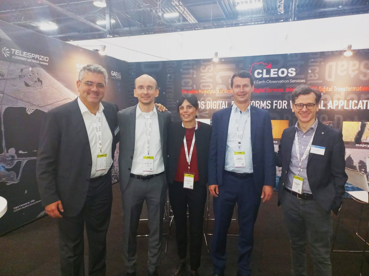 e_geos's tweet photo. โ here we go! ๐จ๐จ๐ฉ๐ป๐จ๐จ
#e_geos & @GAF_Munich team from @telespazio family is waiting for you at booth #3 at #GeospatialWorldForum @GeospatialM #GWF22 in #Amsterdam !
๐๐ฐ๏ธ
Platforms for #Geoinformation applications & services, #AI, #cloud based ! https://t.co/f3jMuwaija