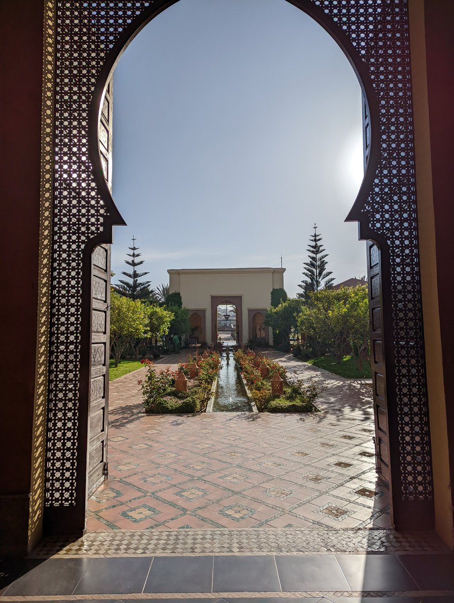 Of all the things I've missed not being able to travel the past few years, the one thing that I really noticed was that smell (in a good way) you get of the country when you walk off the plane. Finally it's great to be in a different culture