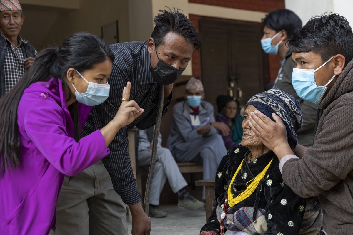 mrtejkohli's tweet photo. Eye health personnel conduct Maichang Tamang’s #vision test at the #TejKohliandRuitFoundation microsurgical camp in #Doramba, Nepal. #NeedlessBlindness #SeeingAgain #2030insight #Vision #cataracts #developingworld #TejKohliRuit #TejTalks https://t.co/TEdtAbcryH