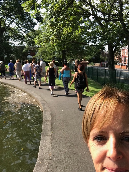 HaltonBC's tweet photo. It's #NationalWalkingMonth - So put your front foot forward an d enjoy Halton's open spaces, here is Dawn in Victoria Park https://t.co/SIABH6AXuT #activeHalton #outwalking #lovewalking #dogwalk #walk #longwalk #shortwalk #walkingthedog #Widnes @haltonsportsdev https://t.co/QP2nNV8ud1