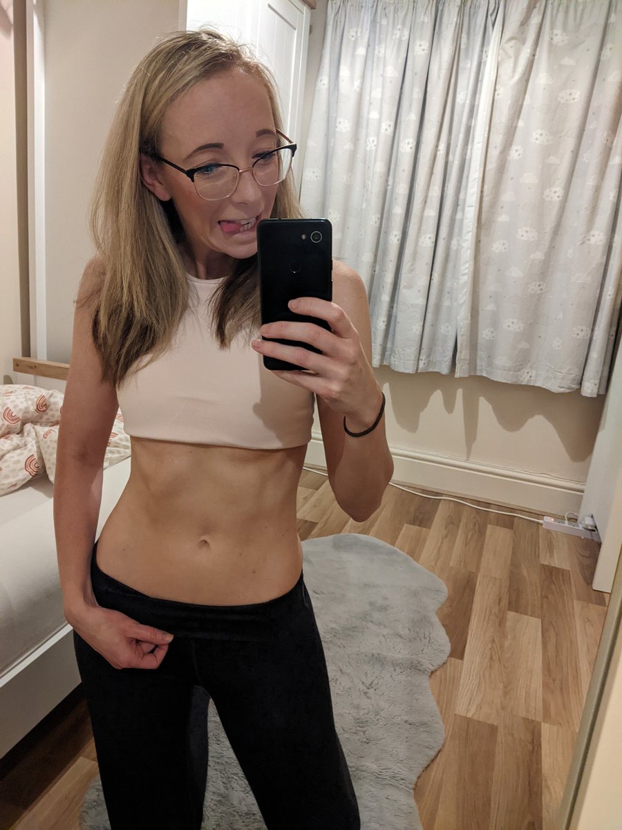 Claire_MCR's tweet image. 58.6kg...💪🏻💯 Winning this week after a couple of days off! Taking on a moving for mental health challenge with work so gotta bring my A game #MentalHealthAwarenessWeek #itsgoodtotalk #selffirst