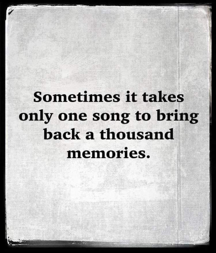 eubyma's tweet photo. #realtalk #life #Memories #Songs #bringback #kkkk #yatusabes #ditu https://t.co/cWqqBD9QIe