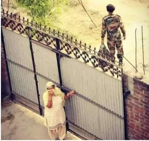 ArmywithManish's tweet photo. एक मां यह आस लगाए बैठी है कि उसका बेटा 1 दिन सेना की वर्दी पहन कर आएगा। और वह बेटा यह आस लगाए बैठा है कि सरकार भर्ती कब शुरू करेगी। 
#Justicefordefencestudents
@PMOIndia
@adgpi
@dnewsbharat 
@DefenceMinIndia 
@INCIndia 
@rajnathsingh https://t.co/Ys09eIXcxS