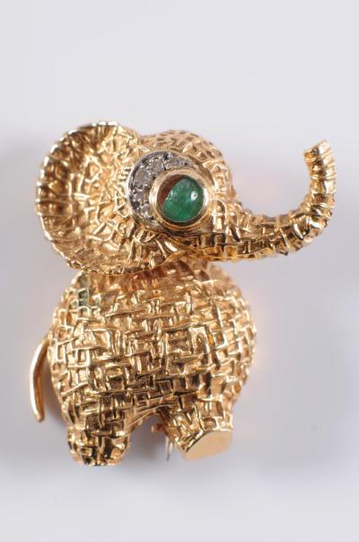 BHandL's tweet image. Thanks to recent followers @75286424Chan @_ANNABAKER_ @gemsjewelswales for following! We appreciate it! #BHandL #FineArt #Auctioneers bhandl.co.uk #UK and #worldwide