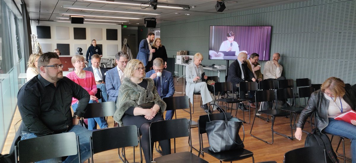 Kohti hiilineutraalia turkiselinkeinoa - Turkiselinkeinon vastuullisuusseminaari @Musiikkitalo ja etänä 10.5.2022. Kiitos puhujille. #fifur #wearefur #realfur