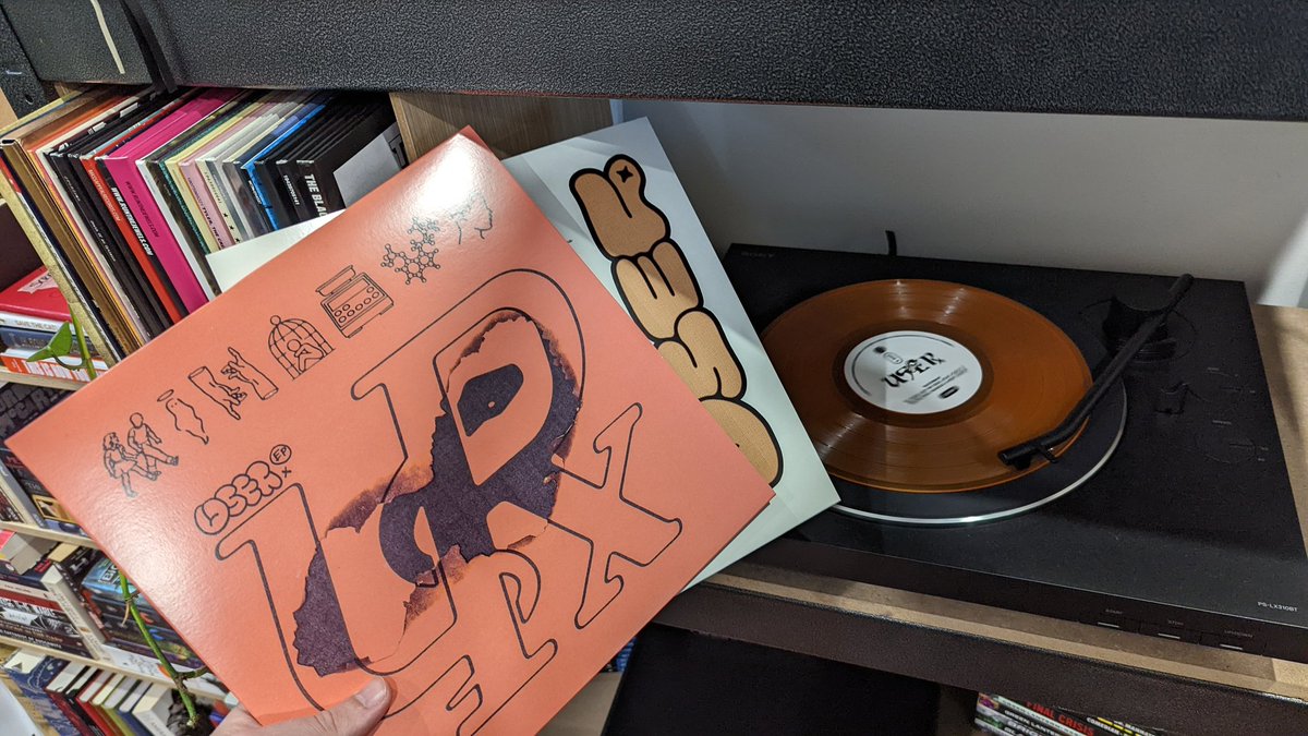 I saw the blood moon.
Huge thank you to <a href="/ROZWELLUNIVERSE/">Rozwell®</a> for getting this one out to me, everyone check out his dope artwork and music! No one is doing it better imo. 🙏
Now to have this on replay for the rest of the night. Check out <a href="/USERxWORLD/">U S E Rx</a> &amp; <a href="/MattMaeson/">Matt Maeson</a>