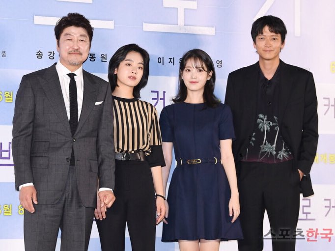 heyattidude's tweet photo. 브로커 얼굴합 지대웃기다
네네 피 한방울 안섞인 가좍인거 너무잘알겠고요 ..

 전래동화       마블       디즈니       순정만화 https://t.co/yYKYJ0IIGE
