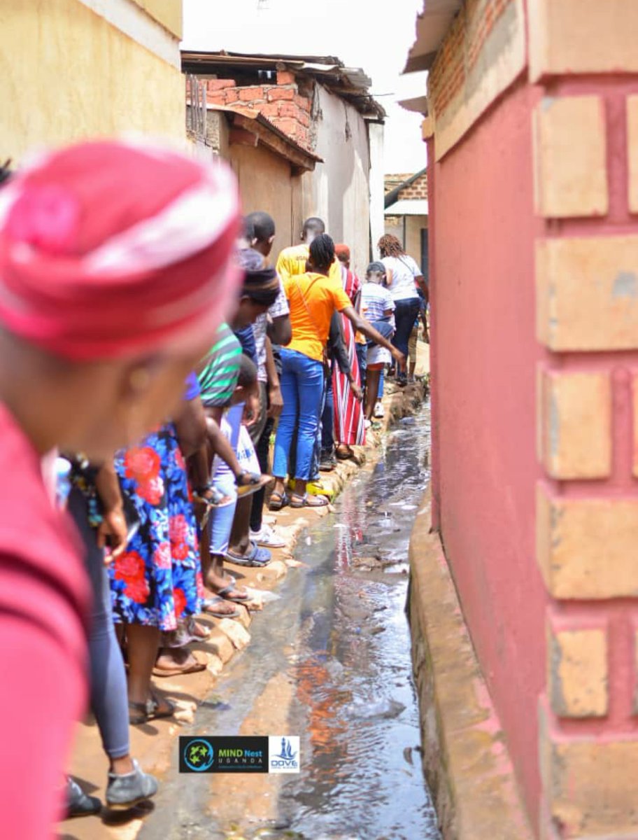 Meyarmoses's tweet photo. For children/teenagers to appreciate the 'giving process' &caring for others,allow them opportunities 2interact W beneficiaries of their givings/donations in a participatory approach instead of enforcing t on them!
We involved some in a #slumcommunity outreach,this' how it went; https://t.co/jpibvQ6AxK