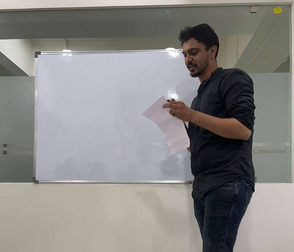 Tuvocpvtltd's tweet photo. Friday Fun Activity😊
#funactivities #fridayfun #fridayfunactivity #games #treasurehunt #game #fun #activity #phpdots https://t.co/yv4ffJsRAg