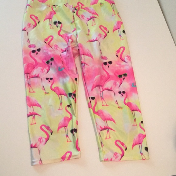 ValCarMom's tweet photo. So good I had to share! Check out all the items I'm loving on @Poshmarkapp from @bay_graves #poshmark #fashion #style #shopmycloset #justice #idontknowthebrandsorry #noboundaries: https://t.co/W11vBvaywd https://t.co/UkCIcEJRLM