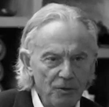 futurelawdigita's tweet photo. @NickFerrariLBC @LBC Yesterday #Starmer put honour and decency at the centre of politics.He also put pressure on Durham police.
The late Robin Cook MP resigned over Blair’s decision to invade Iraq, putting principles over power. Sir Keir this is what integrity looks like and you have shown none. https://t.co/ngMrpU8YNh