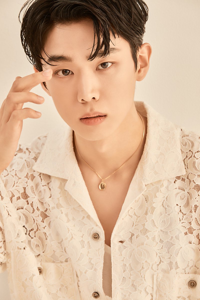Demian_tweet's tweet photo. DEMIAN’s NEW PROFILE Updated! 💡

#DEMIAN #데미안 #ComingUp https://t.co/odOBXMmn9Z