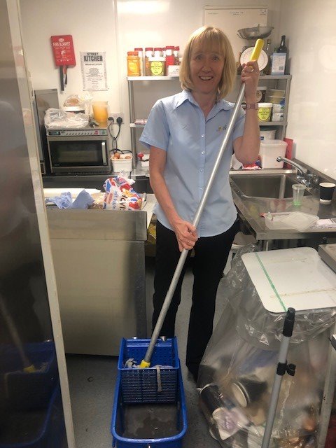 Lwhitehouse19's tweet photo. It's a mixed up world sometimes in Food Co ...QHSE Manager mopping and Chef Director Chris Ince on the till ... team work at it's best ! @chrisincefood @ServestFoodCo @AtalianServest @AngelHillFood https://t.co/66yUbpFnA2