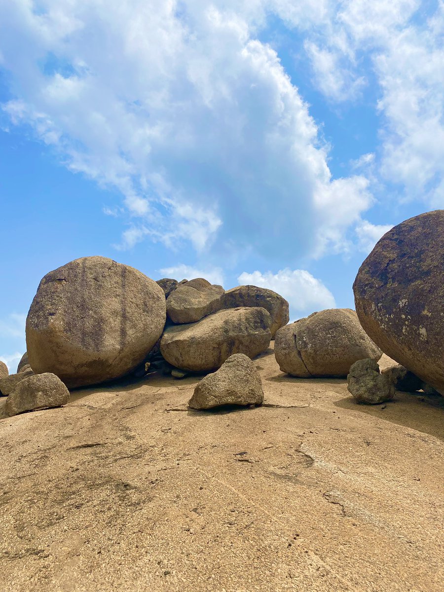 Buzzy_01's tweet photo. Check this out guys!

Rocks and sky illustrate the beauty of earth and township landscape! It’s amazing!!!

Floor price 0.016ETH

https://t.co/peZpPl3jXb https://t.co/q1djFfmv5m