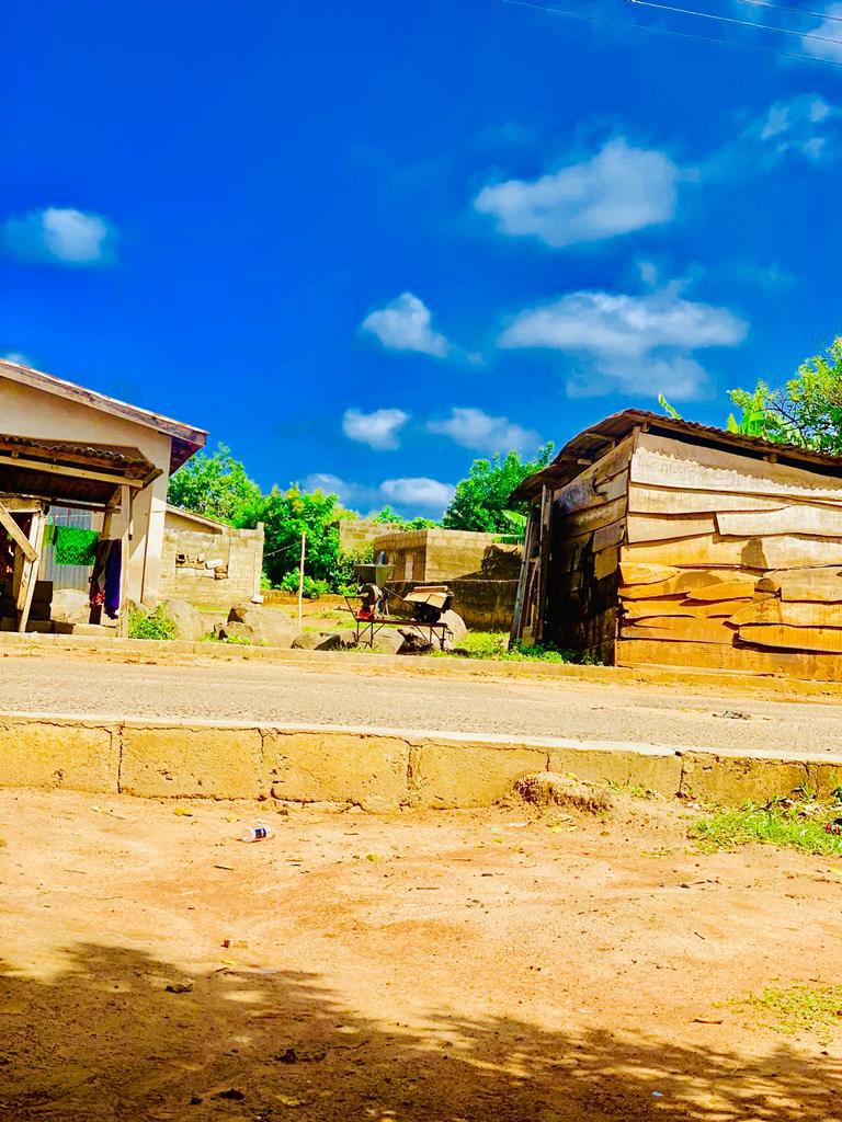 Buzzy_01's tweet photo. Check this out guys!

Rocks and sky illustrate the beauty of earth and township landscape! It’s amazing!!!

Floor price 0.016ETH

https://t.co/peZpPl3jXb https://t.co/q1djFfmv5m
