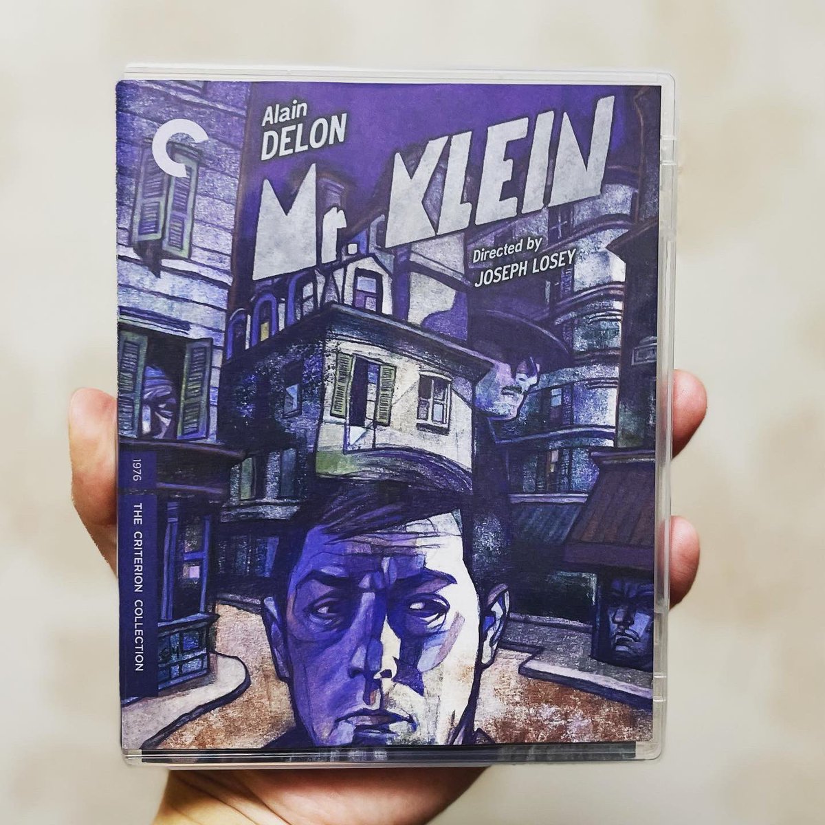 oscarmoviebuff's tweet photo. Mr. Klein [1976], Joseph Losey 🇫🇷

#MrKlein #JosephLosey #CriterionCollection #AlainDelon #JeanneMoreau https://t.co/60EjYiOfnS