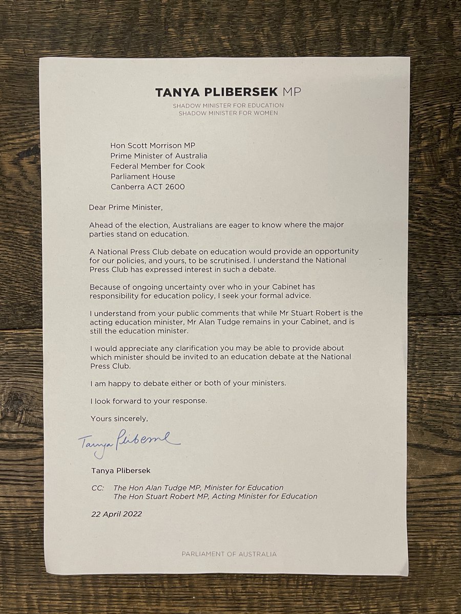 tanya_plibersek's tweet photo. Acting education minister @stuartrobertmp just said he won’t participate in an education debate and that I should’ve asked earlier. I did.
#ausvotes https://t.co/Y0KdP10lXo