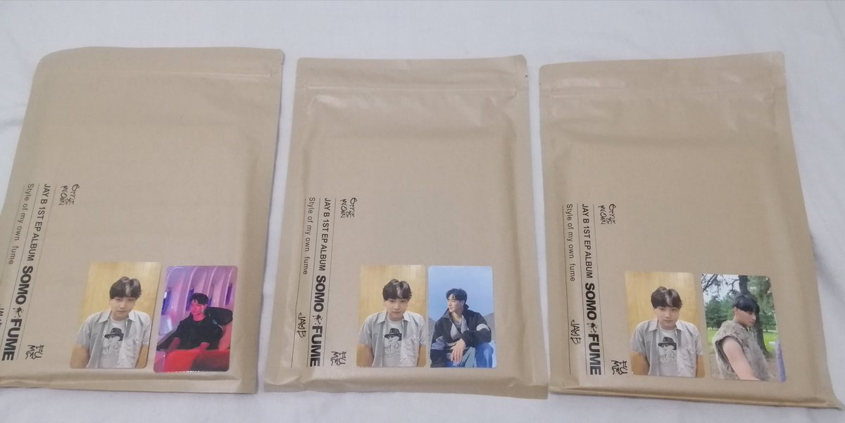 _pie861015's tweet photo. WTS/LFB: PH Only

[SEALED] Jay B's SOMO:FUME bought from Pulp's Minimall.

600 pesos each
Full inclusions plus Pulp POB

MOP: Gcash and BDO
MOD: GGX and SDD https://t.co/TKNbwE7vag